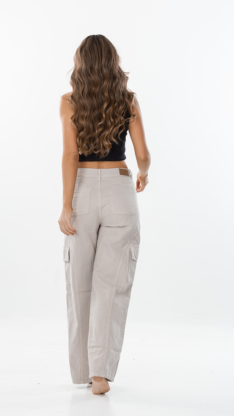 Jean Wide Leg Cargo Color Beige.