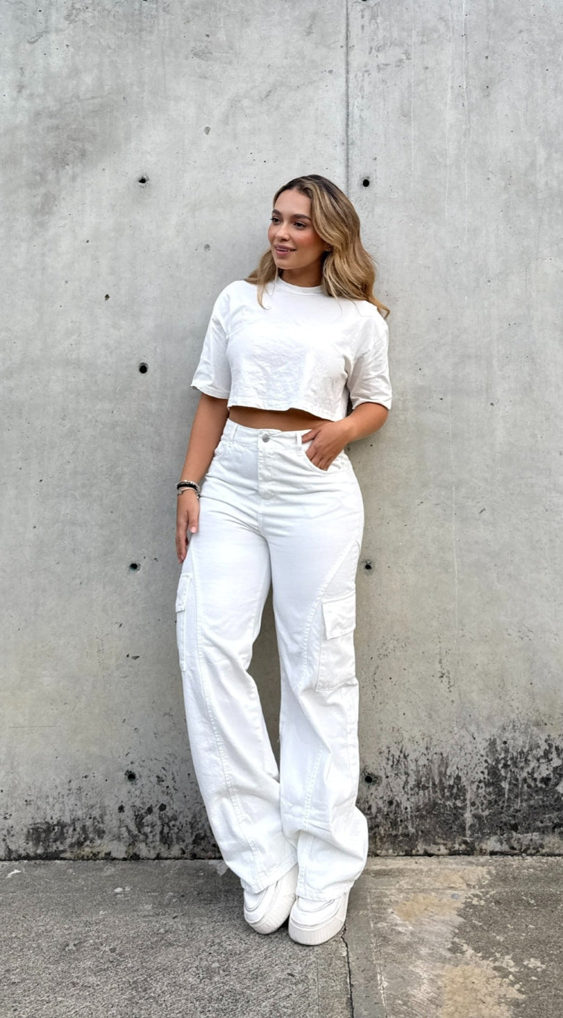 Jean Wide Leg Cargo Color Marfil