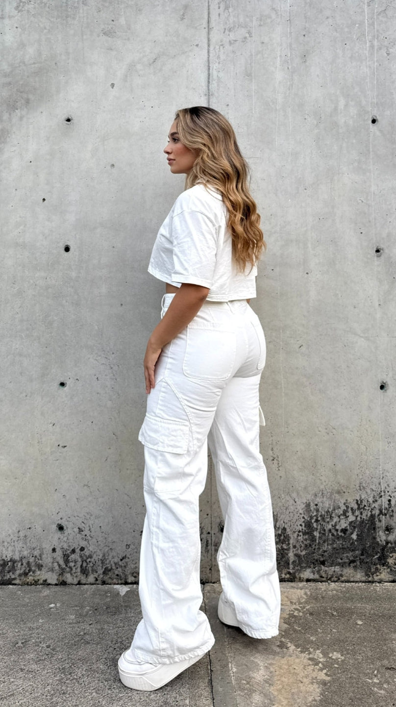 Jean Wide Leg Cargo Color Marfil