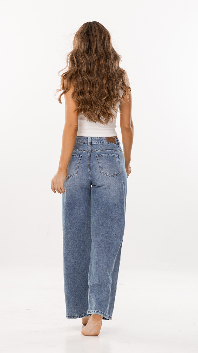Jean Wide Leg Bota Recta.