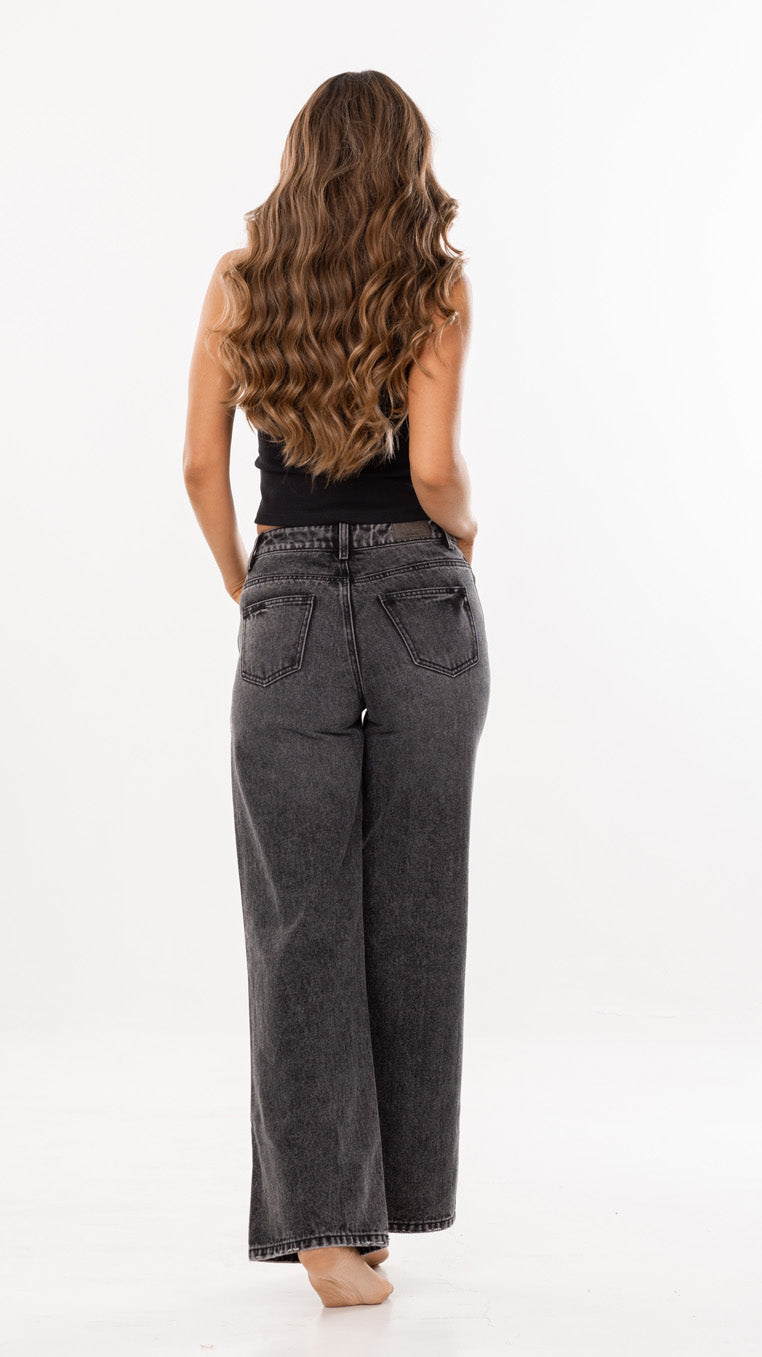 Jean Pretina Cruzada.