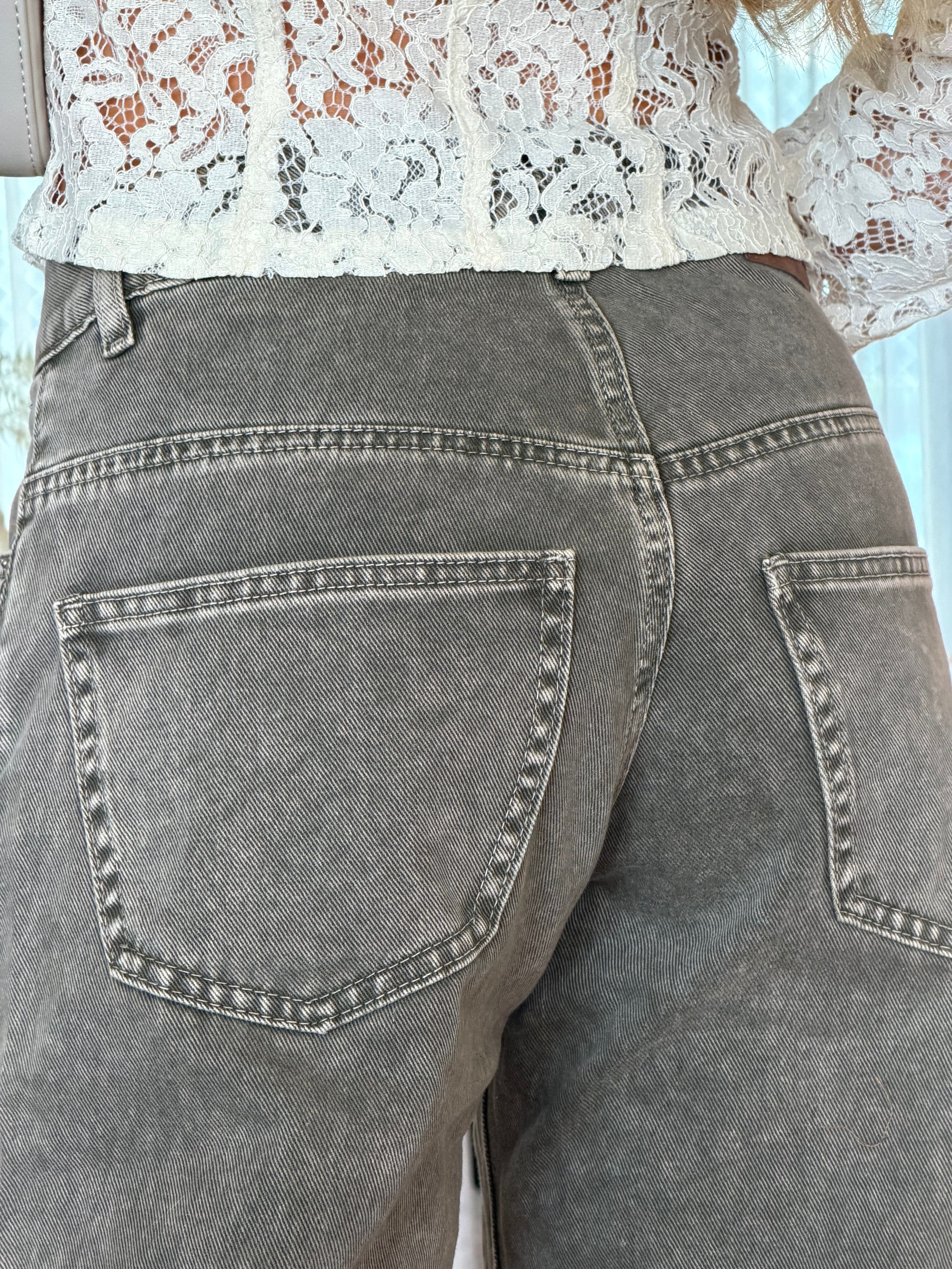 REF 151328 -1  Jean Barrel color verde militar