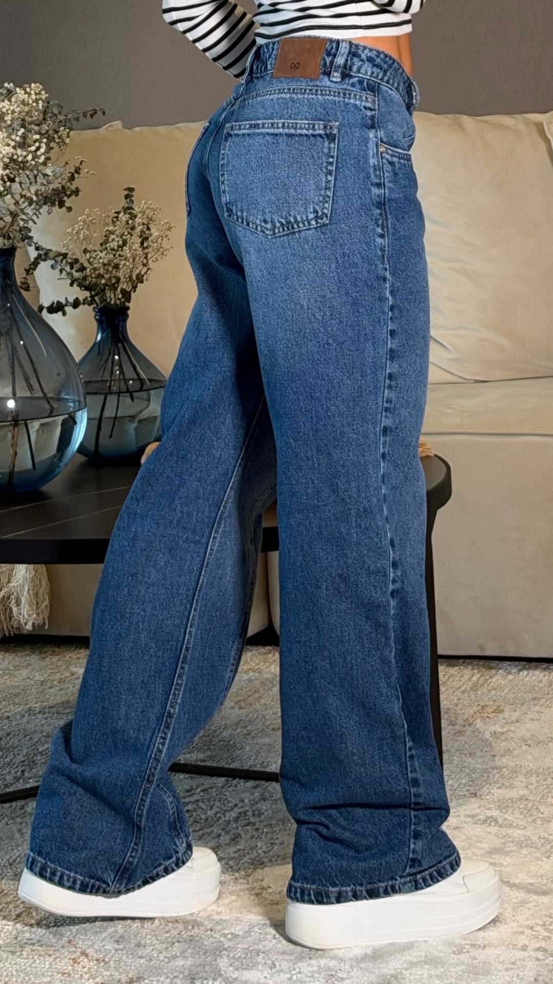 REF127277-2 Jean Wide Leg Con Cortes Delanteros Tono Oscuro